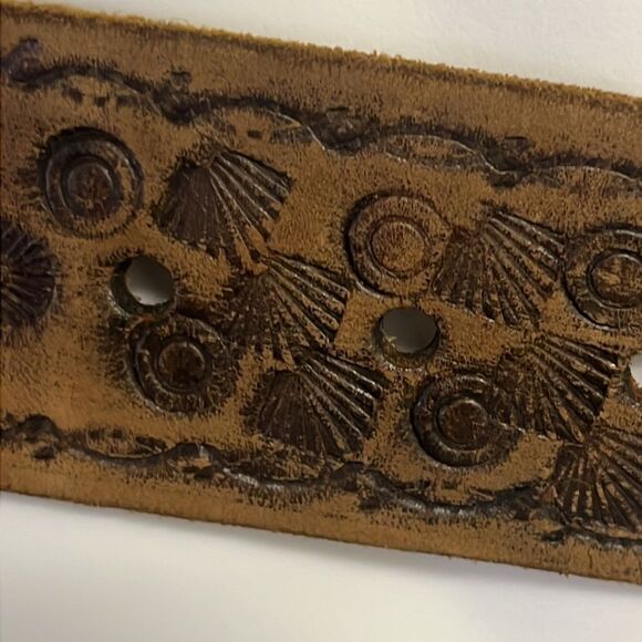 Brown Western Leather Embossed Floral Inspired Belt with Shiny Silver Hardware - Picture 4 of 10